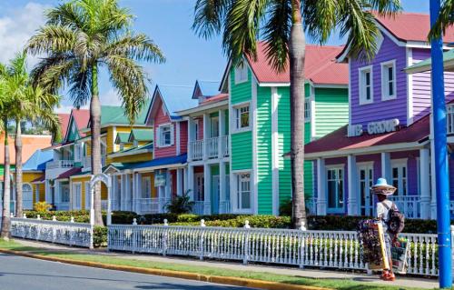 casa de colores samana